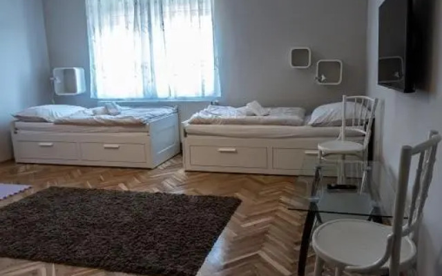 Hortenzia Vendégház Mór