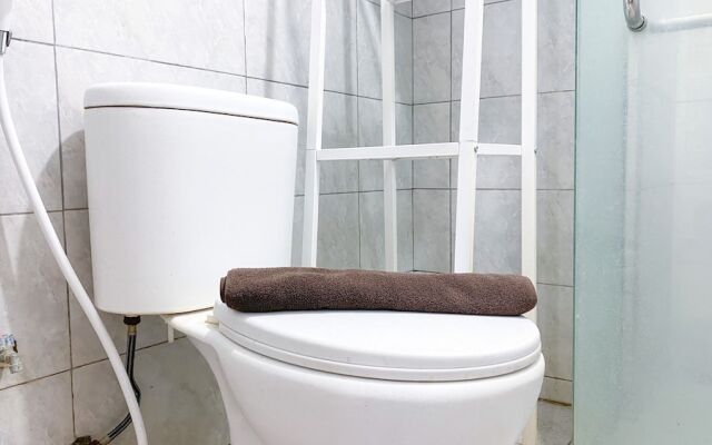 Spacious And Homey 2Br At Kebagusan City Apartment
