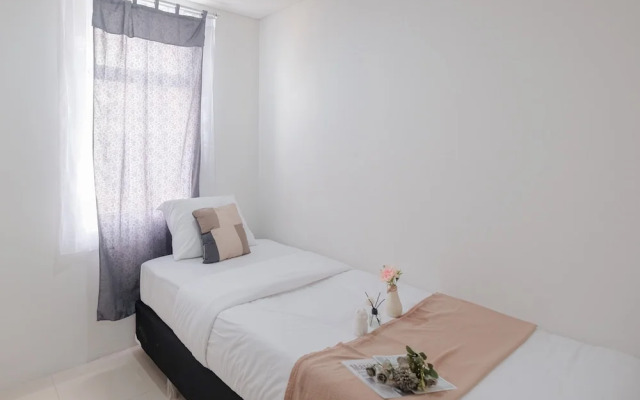 Warm and Spacious 2BR Apartment at Vittoria Residence