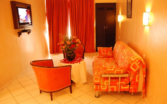 New Farah Hotel