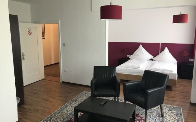 Garni Hotel Lore