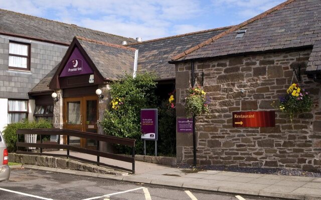 Premier Inn Dundee West