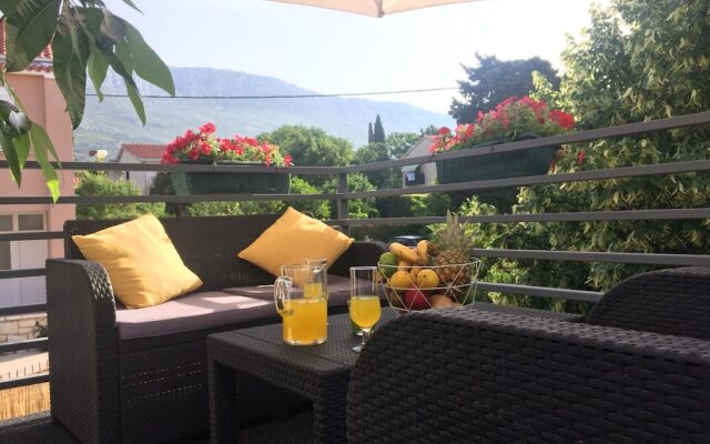 Sunflower-beautiful Modern Apt. w. Terrace&garden