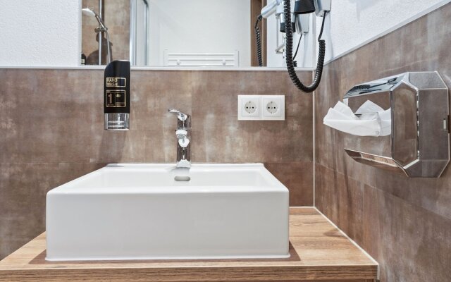 Lovely Apartment in Ischgl near Skiing Area