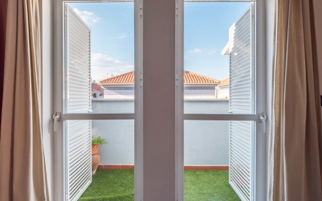 Penthouse Picasso Area