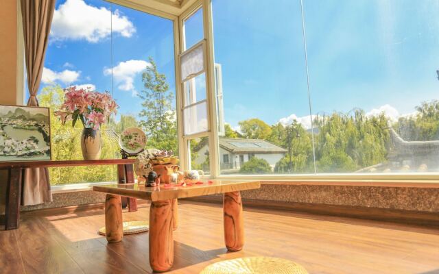 Lijiang Guanfang Garden Holiday Villa