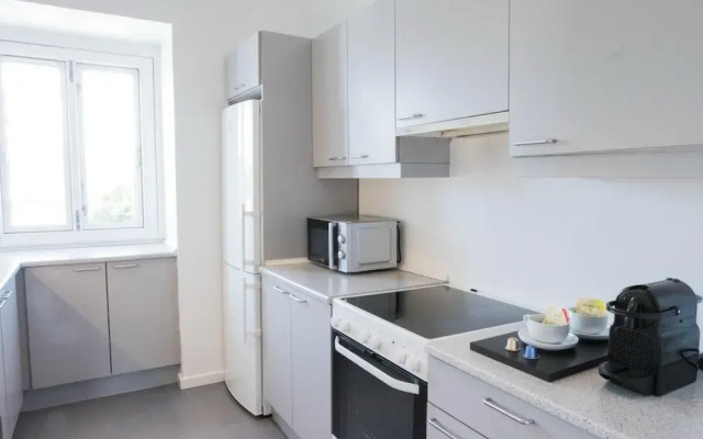 Beautiful 2-bed Apartment