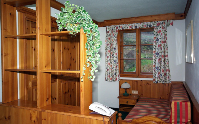 Hotel Weinberghof & Weingut Lagler