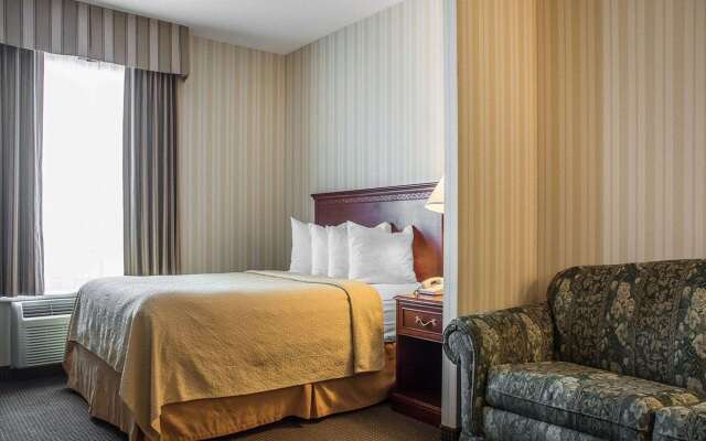 Quality Hotel and Suites Woodstock