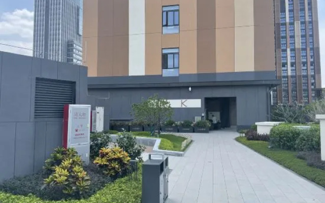 Foshan Lego Boutique Apartment (Jihuayuan Subway Station)