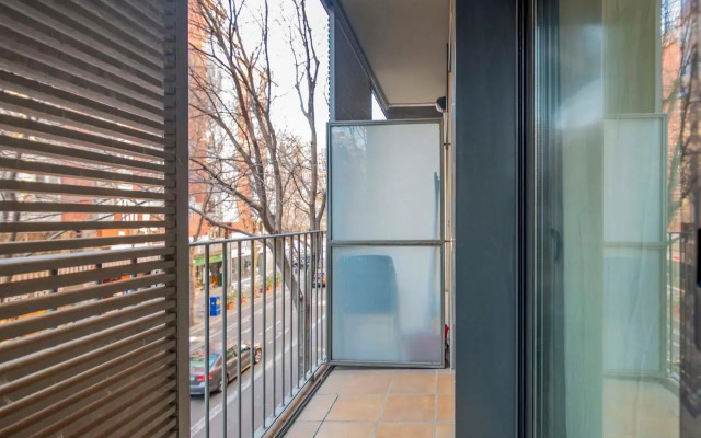 Modern and bright apartment in Eixample 3-1