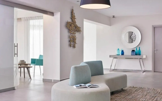 Tiamo Secrets Leading Villas White House