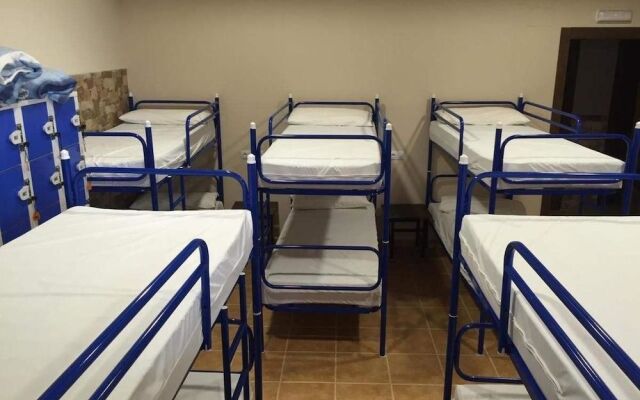 Albergue Santo Tomás de Canterbury - Hostel