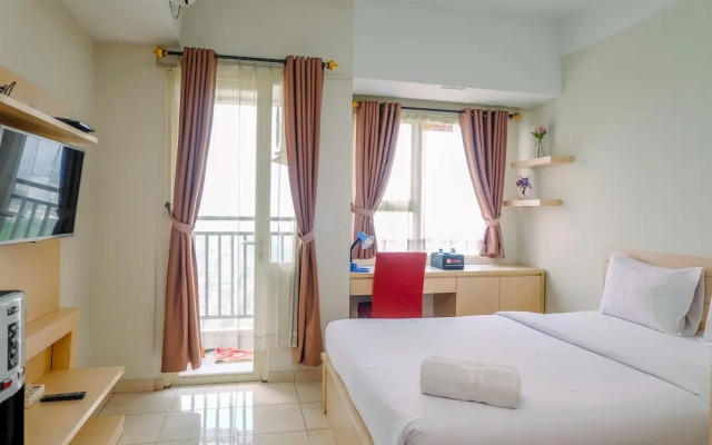 Warm And Cozy Studio At Margonda Residence 5 Apartment