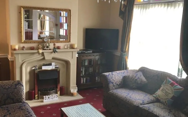 White Lodge Guest House