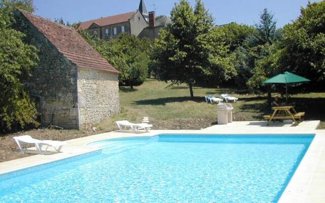 House With 2 Bedrooms in Payrac, With Pool Access, Enclosed Garden and
