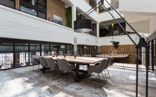 Hotel de Timmerfabriek  Kloeg Collection
