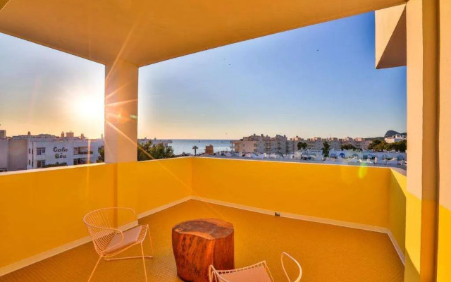 Apartamentos Blue Star