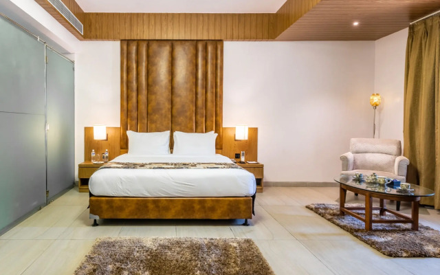 Saya Grand Club & Spa Resort