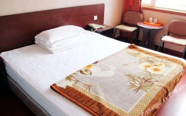 Qingdao Jiaxin Business Hotel