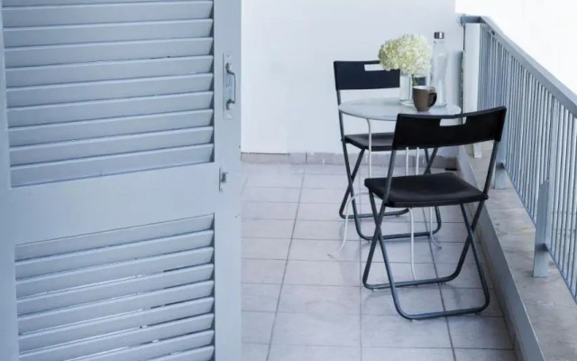 Best located executive apartment in Maroussi.