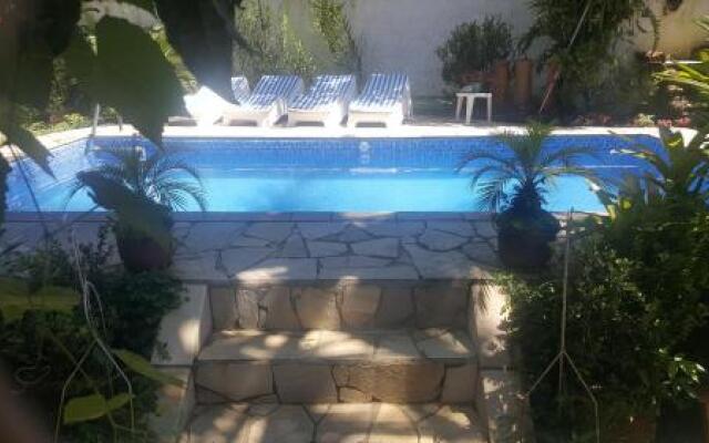 Suites Beija-Flor