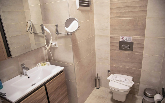 Alacati Limonaia Hotel