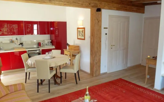 Apartment Managers - Apartment Kitzolino