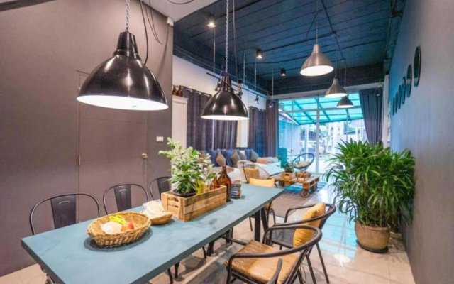 Stylish City House in middle of Nimman