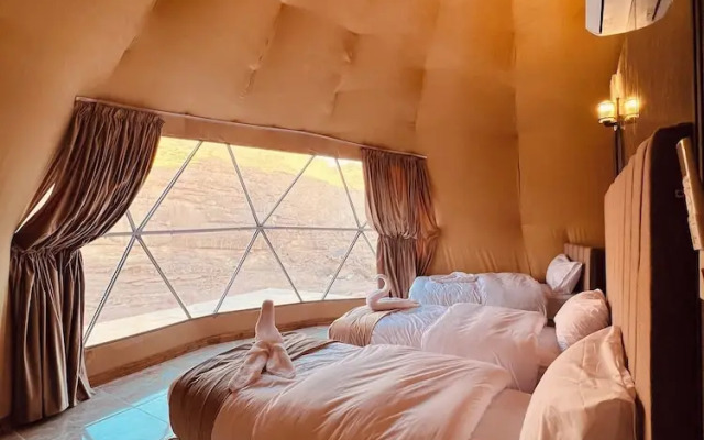 Sand star camp