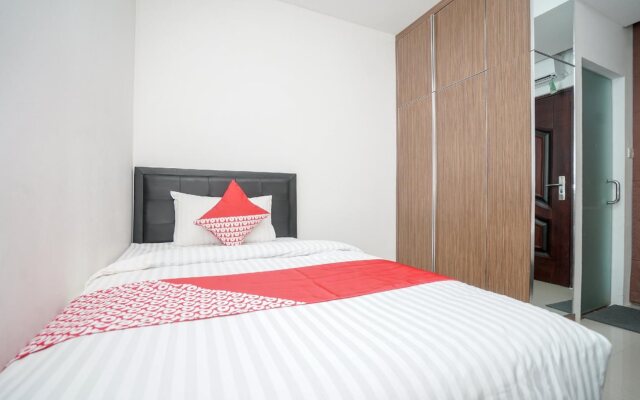 Lawang 15 Syariah by Oyo Rooms