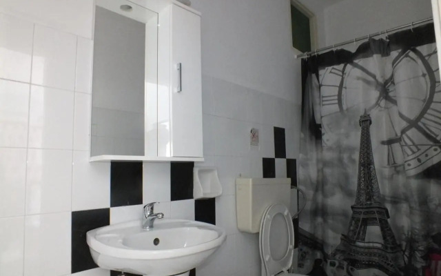 Anastasia Apartments (Chorio)