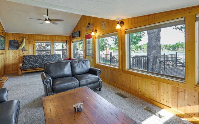 2 Boat Docks: Grand Lake Waterfront Home