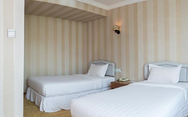 Royal Star Hotel