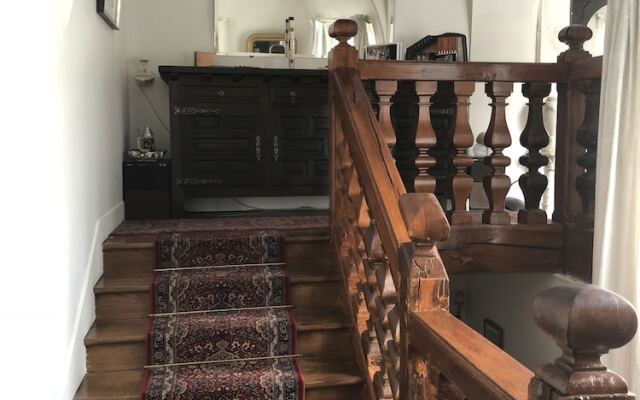 Le Montant au Palais