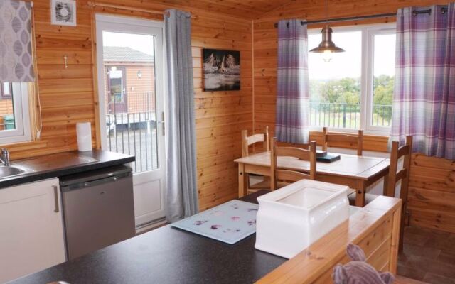 Loch Leven Lodge 4