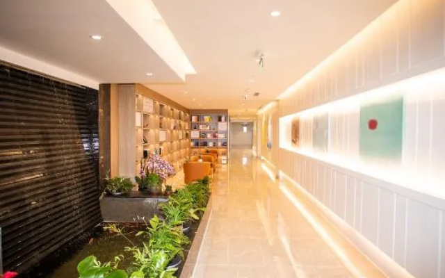 HanTing Hotel (Pingdu Haiyijia)