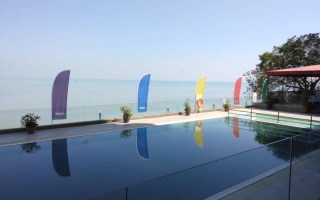 Hotel Sentral Seaview Penang @ Beachfront