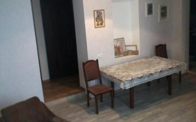 Room 4 U