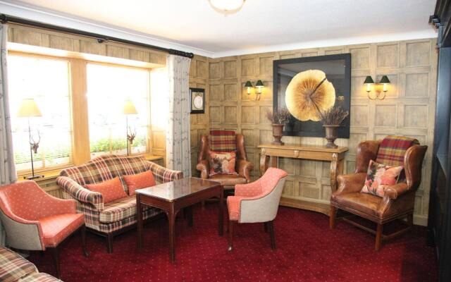 Burt's Hotel