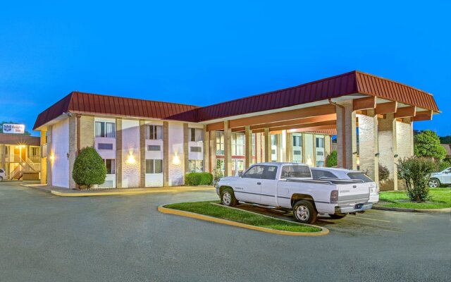 Knights Inn Memphis Airport