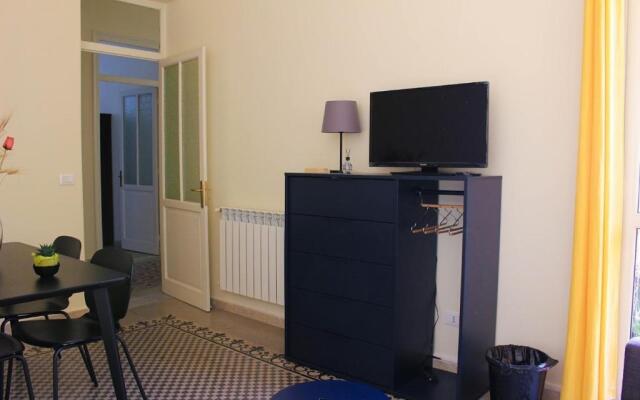RUNFULIA Apartments & Rooms