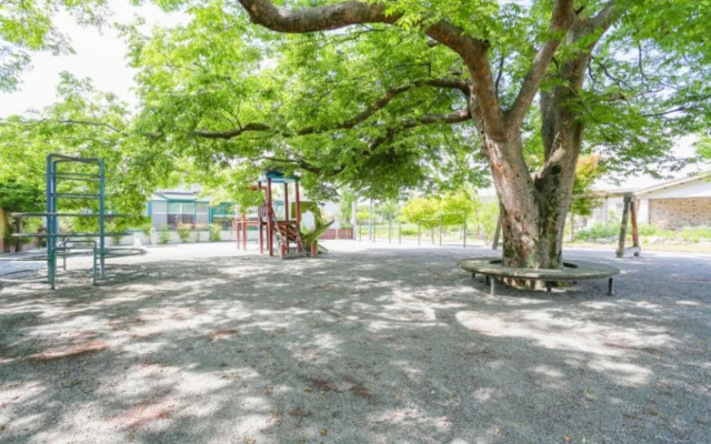 Damyang Lara 345 Pension