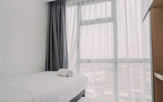 Modern Look 2Br Apartment M-Town Residence