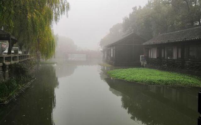 Yanyulou Hostel