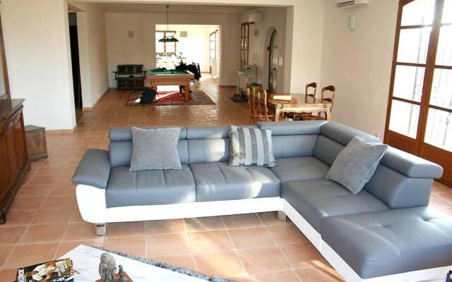 Holiday home Chemin de la Rouviere