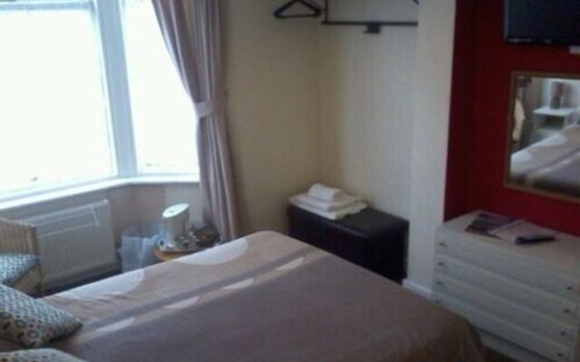 Aartswood Guest House