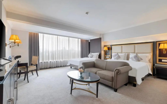 ARTOTEL Suites Aquila Bandung – Guest Rooms – Bandung