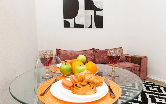 Апартаменты Хоум 24 на ул. Каштановая, д. 14