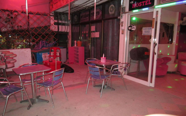 Wild & Wandering Backpacker & Bar